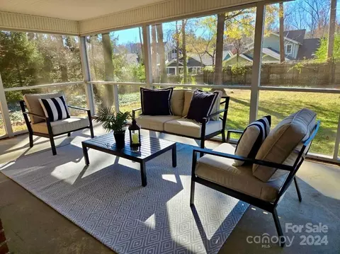 Exterior - 516 Pine Rd, Davidson, NC 28036 photo 3 of 5