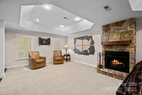 Living - 18912 Peninsula Point Dr, Cornelius, NC 28031 photo 5 of 5