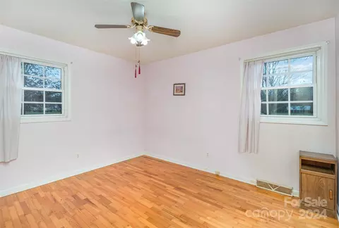 Bedroom - 3524 Wolfe Rd, Monroe, NC 28110 photo 3 of 4