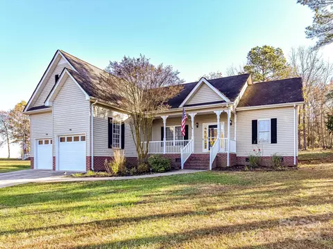827 Hathcock Glen Dr, Oakboro, NC 28129
