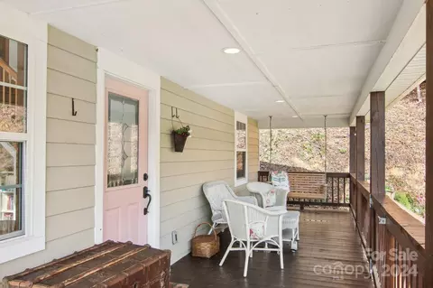 155 Rio Bravo Dr, Sylva, NC 28779 photo 5