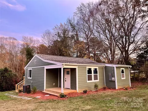 5318 Green Rd, Stanley, NC 28164