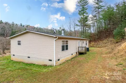 141 Thomas Branch Rd, Marshall, NC 28753 photo 3