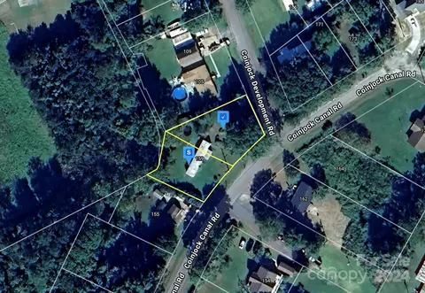 159 Coinjock Canal Rd, Coinjock, NC 27923
