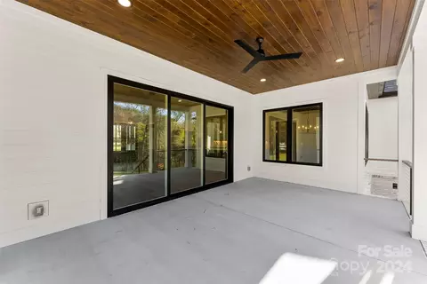 Exterior - 555 Riddle Mill Rd, Clover, SC 29710 photo 3 of 3