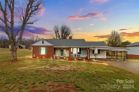 162 Jennings Rd, Statesville, NC 28625