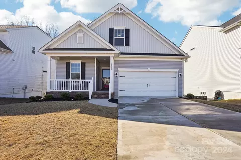 4050 Chelsea Dr, Denver, NC 28037