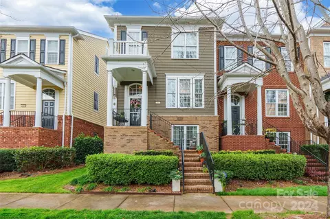 819 Granby Dr, Fort Mill, SC 29708