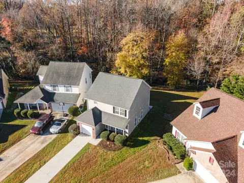 6500 Forestrock Dr, Charlotte, NC 28269
