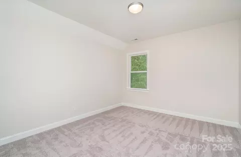 Bedroom - 562 Shepherd Ln, Clover, SC 29710 photo 2 of 5