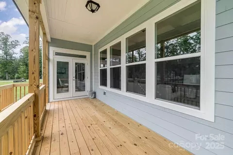 Exterior - 562 Shepherd Ln, Clover, SC 29710 photo 2 of 9