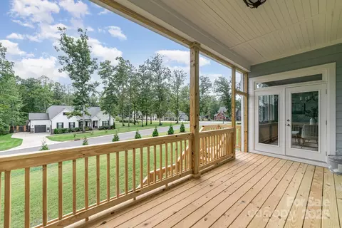 Exterior - 562 Shepherd Ln, Clover, SC 29710 photo 3 of 9