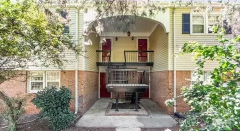 4605 Coronado Dr, Charlotte, NC 28212