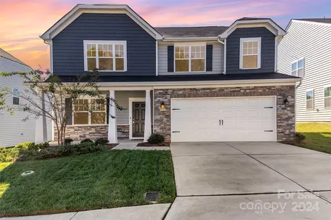 3331 Laurel Oak Ln, Gastonia, NC 28056
