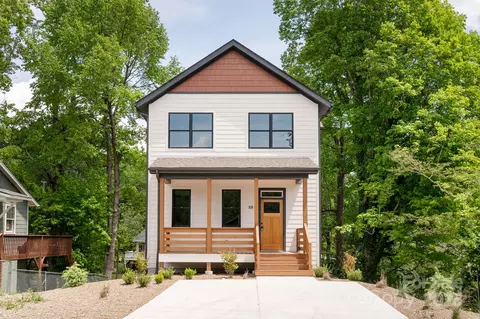 88 Pershing Rd, Asheville, NC 28805