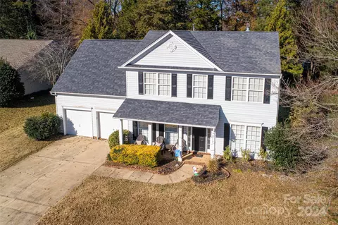 14213 Arbor Ridge Dr, Charlotte, NC 28273