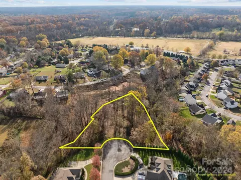 Shillington Lane, Statesville, NC 28625