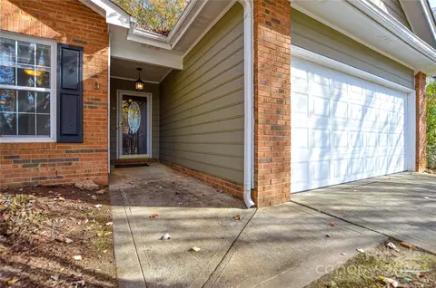 5900 White Cliffs Dr, Monroe, NC 28110 photo 5