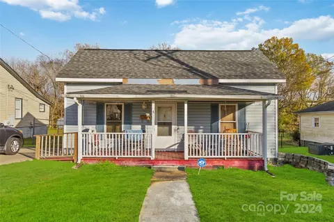 4 S First St, Belmont, NC 28012