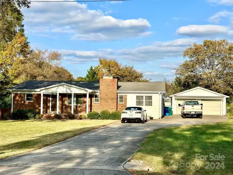 800 Patricia 24 Ave #24, Harrisburg, NC 28075