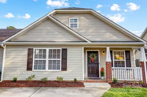 1707 Clemmon Sanders Cir, Rock Hill, SC 29732