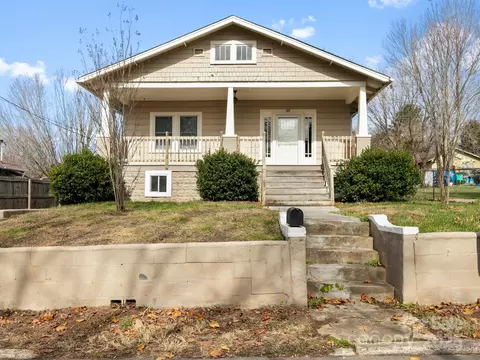 69 5th Ave, Asheville, NC 28806