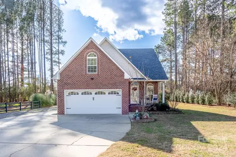 2813 Alish Trl, Mount Pleasant, NC 28124