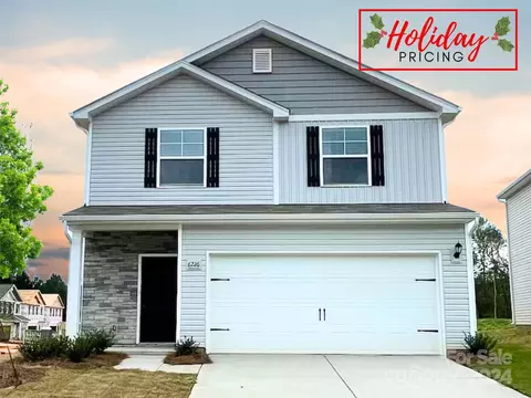 7208 Stoney Wood Ln, Charlotte, NC 28215