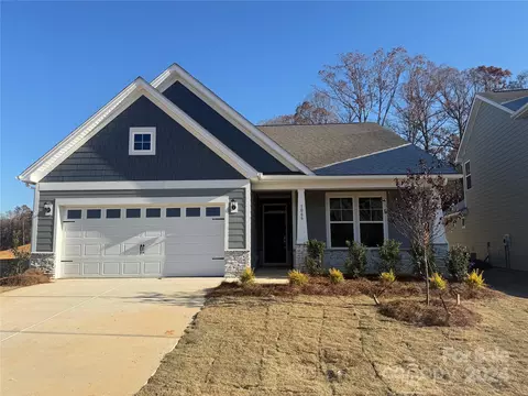 1066 Bull Dog Ln, Wingate, NC 28174