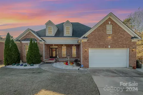 3129 Linkside Ct, Fort Mill, SC 29715