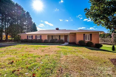1032 E 23rd 6g St #6G, Newton, NC 28658