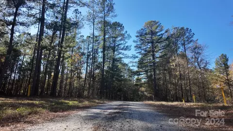 Sunnyside Drive, Lancaster, SC 29720