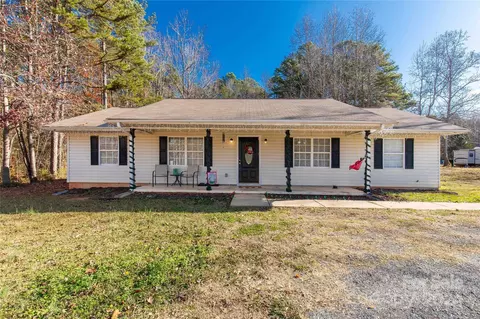 1776 Molly Cir, York, SC 29745