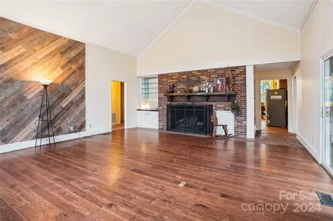 Living - 1202 Brook Dr, Lancaster, SC 29720 photo 2 of 3