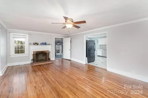 Living - 407 King St, Monroe, NC 28110 photo 3 of 3