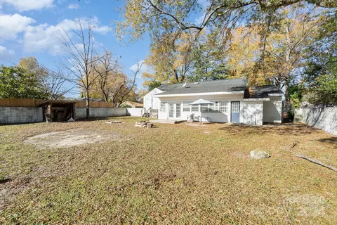 Exterior - 407 King St, Monroe, NC 28110 photo 5 of 5