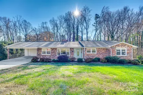 3143 Whitson Rd, Gastonia, NC 28054