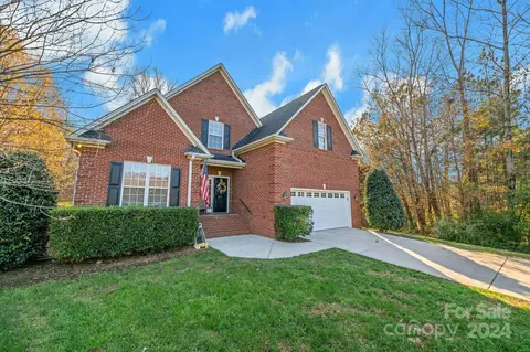 5171 Summerell Ave, Gastonia, NC 28056
