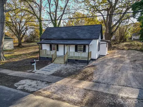 404 Morton St, Shelby, NC 28152
