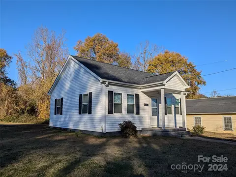 108 Ford St, Shelby, NC 28150