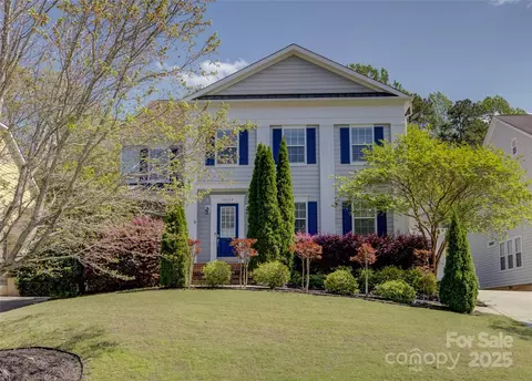 10029 Daufuskie Dr, Charlotte, NC 28278