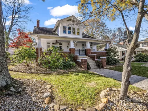 407 N Grove St, Lincolnton, NC 28092