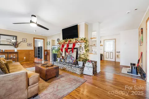 347 Knob Hill Estates Rd, Sylva, NC 28779 photo 6