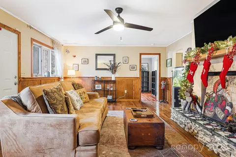 347 Knob Hill Estates Rd, Sylva, NC 28779 photo 7