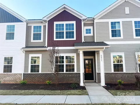9811 Old Garden Cir, Gastonia, NC 28056