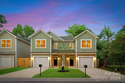 2105 Gemway Dr, Charlotte, NC 28216