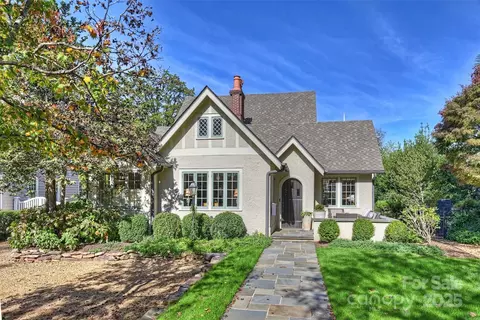2408 Westfield Rd, Charlotte, NC 28207