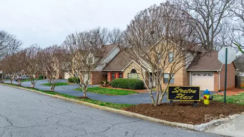 204 W 18th St, Newton, NC 28658