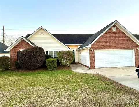 2022 Galena Chase Dr, Indian Trail, NC 28079