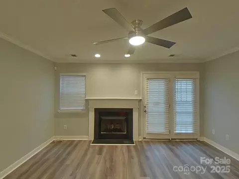 1826 Birch Heights Ct, Charlotte, NC 28213